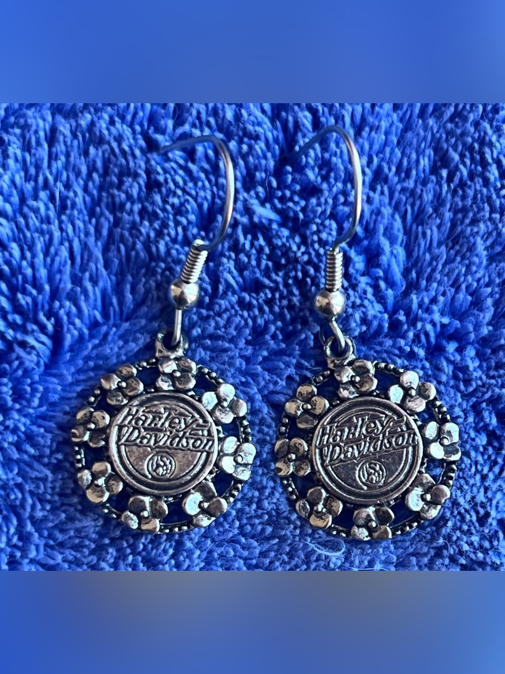 Harley-Davidson Silver Floral Medallion Drop Earrings